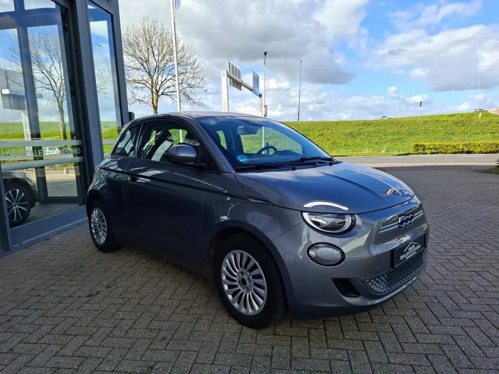 Fiat 500 500e ACTION 24 KWH AIRCO CRUISECONTROL € 12.950,0, Auto's, Fiat, Automaat, Gebruikt, 95 pk, USB