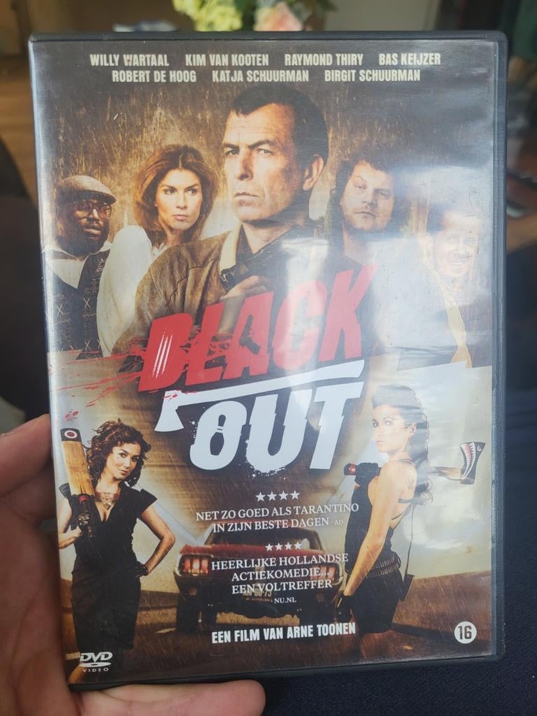 Black Out, Vanaf 16 jaar, Ophalen, Zo goed als nieuw