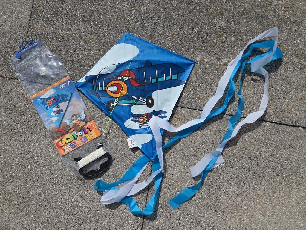 Leuke vlieger voor kleine kinderen - vliegtuig design, Sport en Fitness, Vliegeren, Ophalen of Verzenden, Gebruikt, Eenlijns, Vlieger