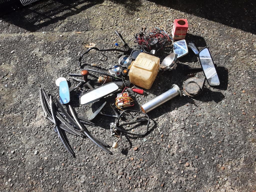 Onderdelen van een bmw 2500, Ophalen, Gebruikt, BMW