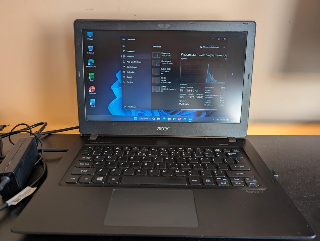 Acer v3-371 i7 5500u, 6gb ram, 120gb ssd, Computers en Software, Windows Laptops, Gebruikt, 2 tot 3 Ghz, Qwerty, Ophalen of Verzenden