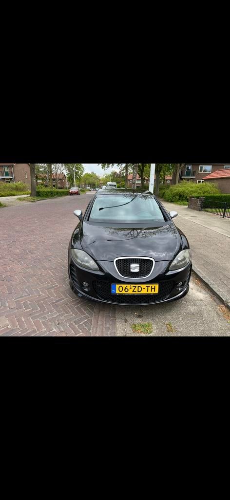Seat Leon 1.4 FR TSI + btcc-wtcc bodykit 92KW 2008 Zwart, Auto's, 662 kg, 4 cilinders, Leon, Zwart