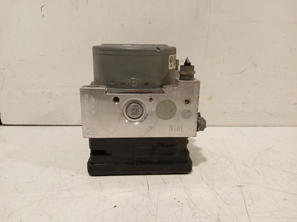 Abs pomp Audi A3, Onderdelen@venauto.nl, Van der Ven Autorecycling B.V., Gebruikt, Ettenseweg 76, 4706 PB Roosendaal, The Netherlands