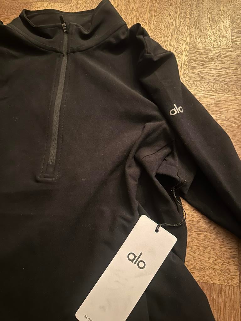 Alo Yoga Performance Top Zwart - Nieuw met label, Kleding | Dames, Sportkleding, Nieuw, Fitness of Aerobics, Maat 38/40 (M), Zwart