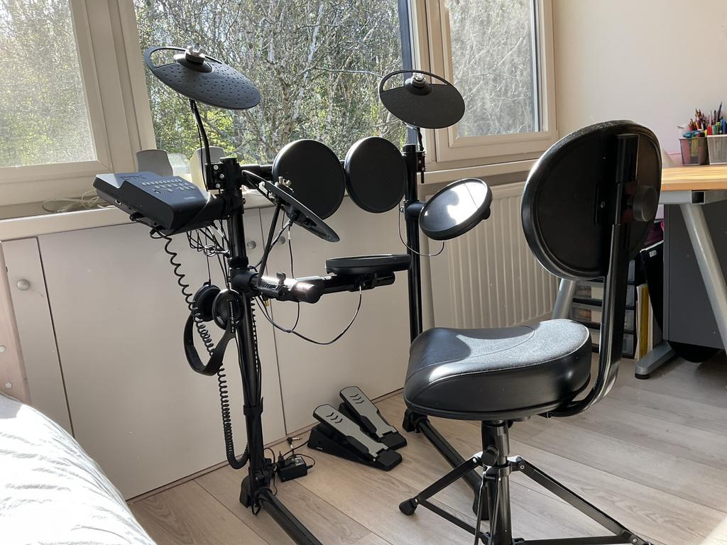 Yamaha drumstel i.z.g.st., Muziek en Instrumenten, Drumstellen en Slagwerk, Ophalen, Zo goed als nieuw, Yamaha, Elektronisch