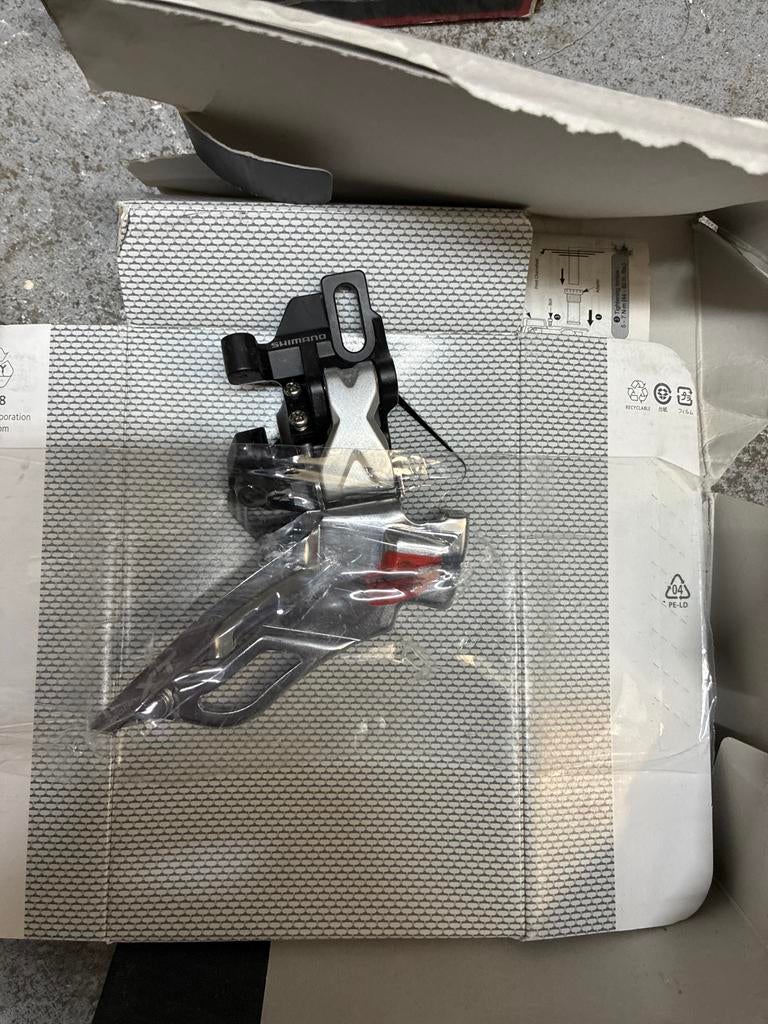 Shimano voorderailleur FD-M771-10, Nieuw, Ophalen of Verzenden, Derailleur of Ketting, Aluminium