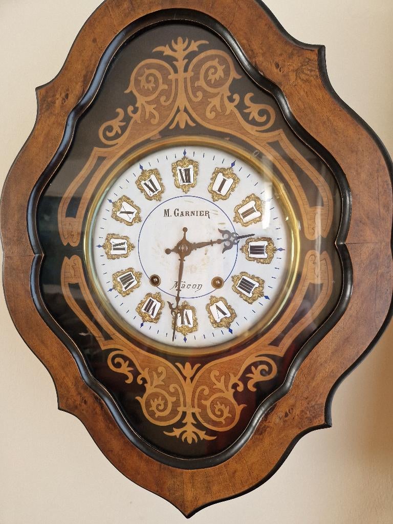 Antieke Franse oeil de boeuf klok, Ophalen