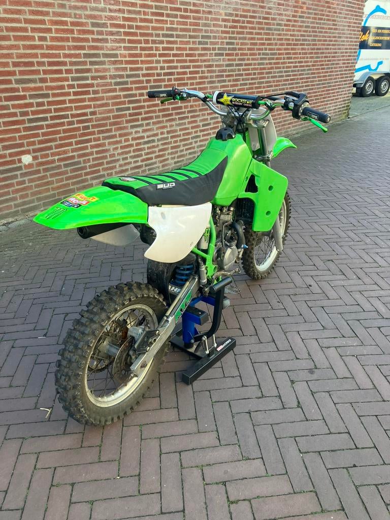 Kawasaki kx 80, Ophalen