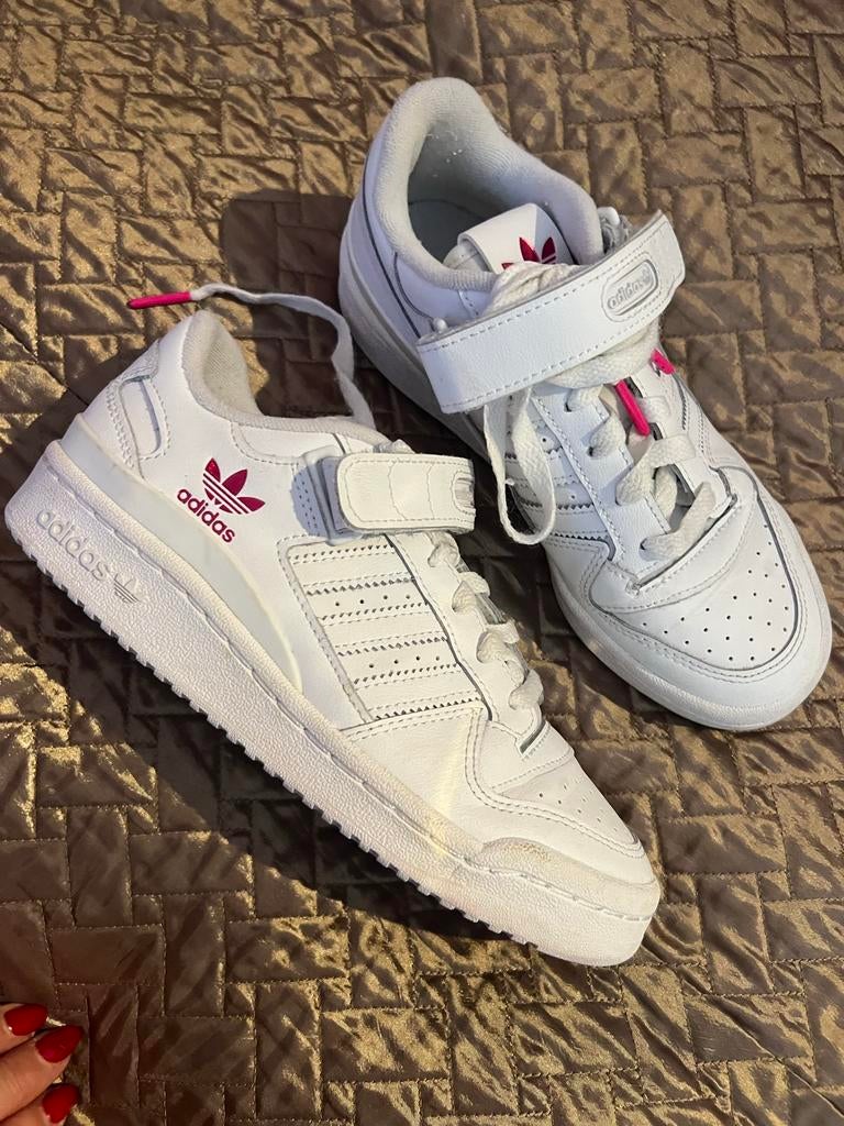 ADIDAS gympen maat 36 origineel zgan, Kleding | Dames, Schoenen, Adidas, Wit, Ophalen of Verzenden, Sneakers of Gympen