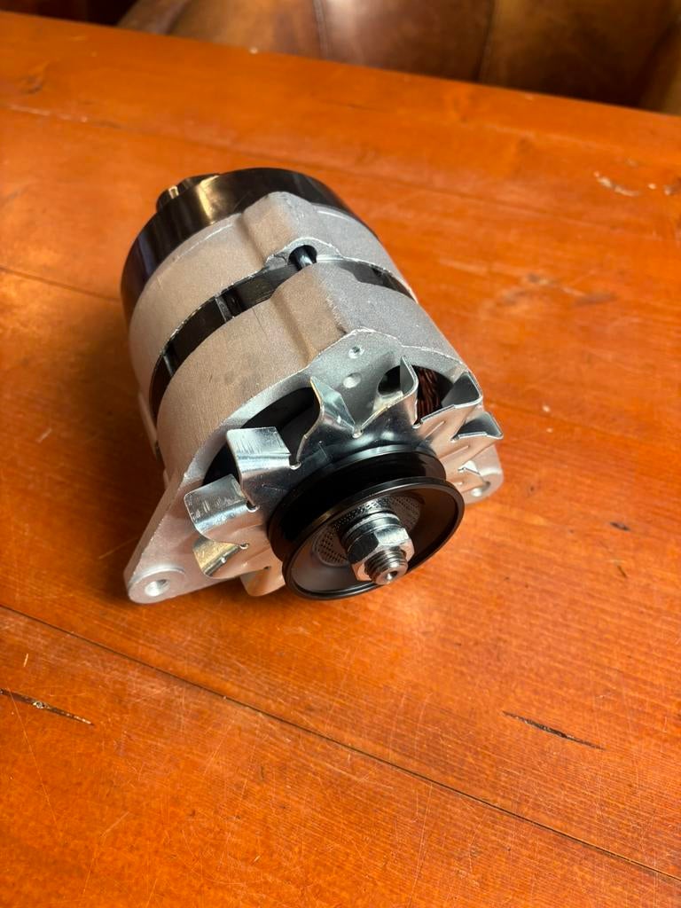 Dynamo voor de classic mini (nieuw), Ophalen