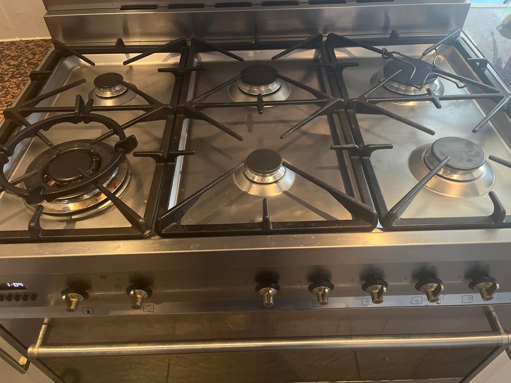 Smeg fornuis en oven, Witgoed en Apparatuur, Fornuizen, Ophalen, Gebruikt, Hete lucht, 60 cm of meer