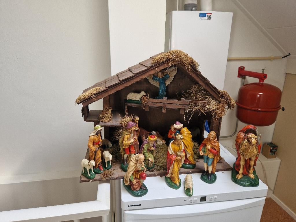 Kerstgroep met stal, Ophalen, Gebruikt