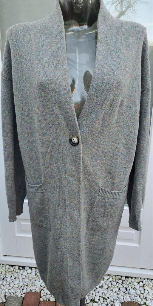 Lang vest Benetton, Ophalen of Verzenden, Zo goed als nieuw, Onder de knie