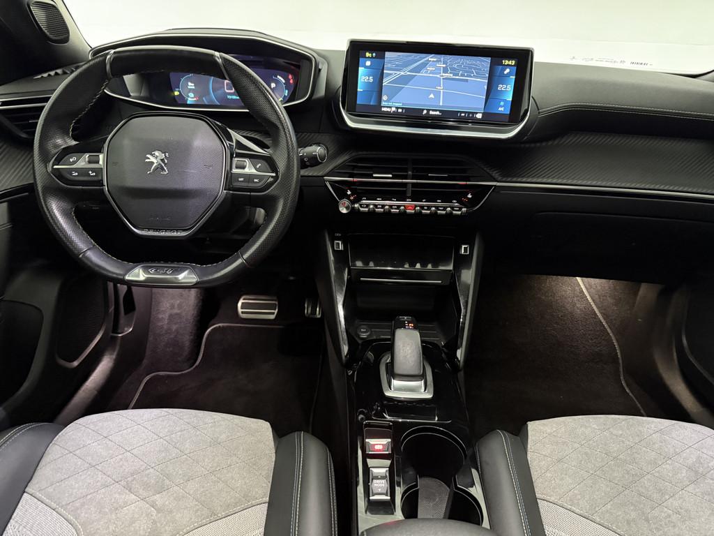 Peugeot e-2008 EV GT-Line 50 kWh | Snelladen | SOH 91% | Pan, Auto's, 136 pk, Gebruikt, 322 km, Wit