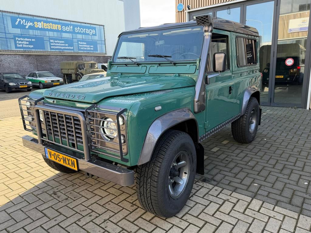 Gerestaureerde Land Rover Defender 90 OLDTIMER-BELASTINGVRIJ, Auto's, Land Rover, 68 pk, Diesel, Particulier