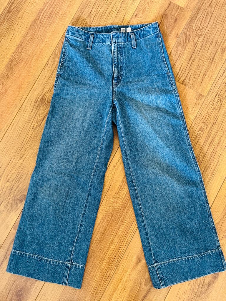 Uniqlo U Jeans mt 24/25, Kleding | Dames, Ophalen of Verzenden, Zo goed als nieuw, Blauw, W27 (confectie 34) of kleiner