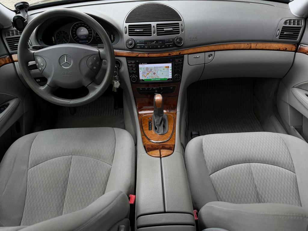 Mercedes-Benz E-klasse 240 Avantgarde|Apple carplay|Navi|Rij, Automaat, Achterwielaandrijving, Gebruikt, 2597 cc