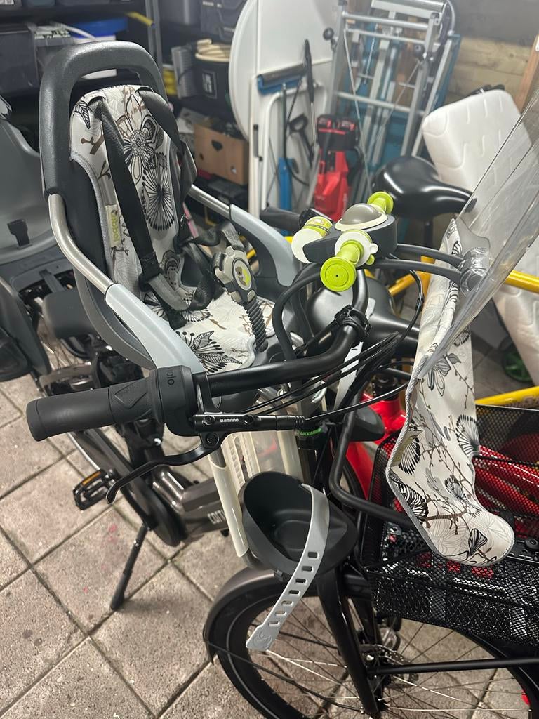 Qibbel fietszitje met windscherm - Voorzitje, Fietsen en Brommers, Fietsaccessoires | Fietsstoeltjes, Ophalen, Voorzitje, 0 t/m 13 kg