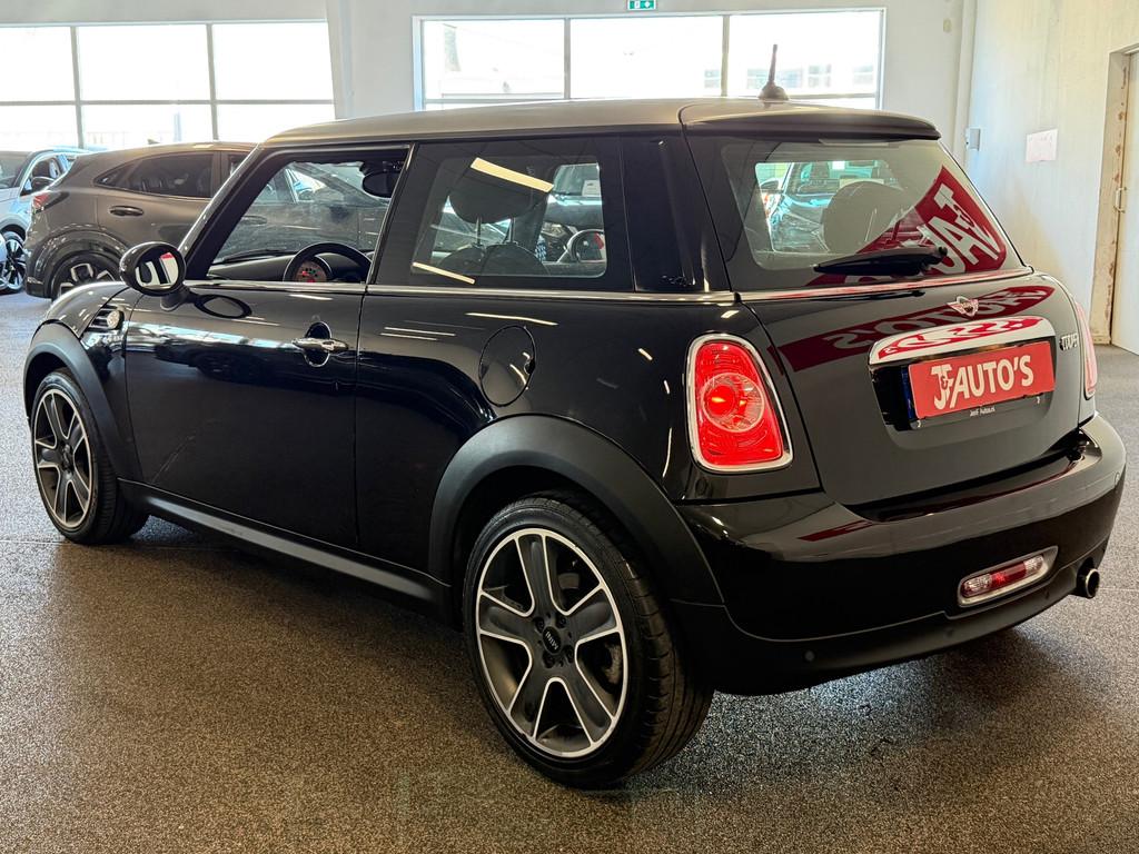 Mini Mini 1.6 Cooper|AUTOMAAT|ECC AIRCO|CRUISE|ELEC PAKKET, Stof, Gebruikt, Euro 6, 4 cilinders