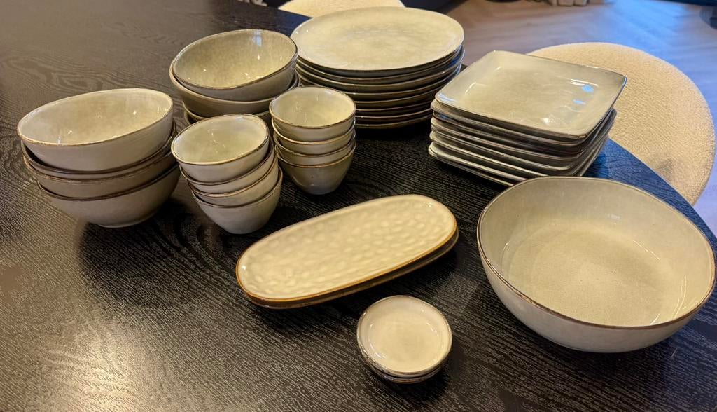 Xenos servies Toscane grijs. Nieuwprijs €288,63, Ophalen, Aardewerk, Overige stijlen, Bord(en)