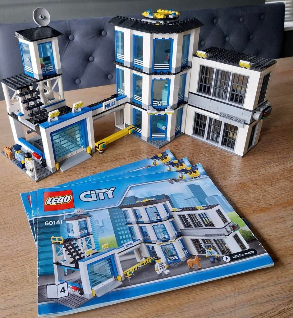 Politiebureau Lego City 60141, Ophalen of Verzenden, Zo goed als nieuw, Complete set, Lego