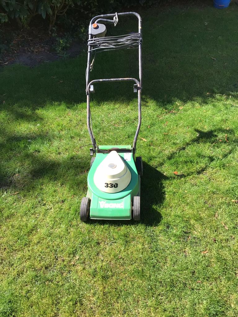 Electrische grasmaaier merk Viking, Cirkelmaaier, Gebruikt, Elektrische grasmaaier, Ophalen of Verzenden