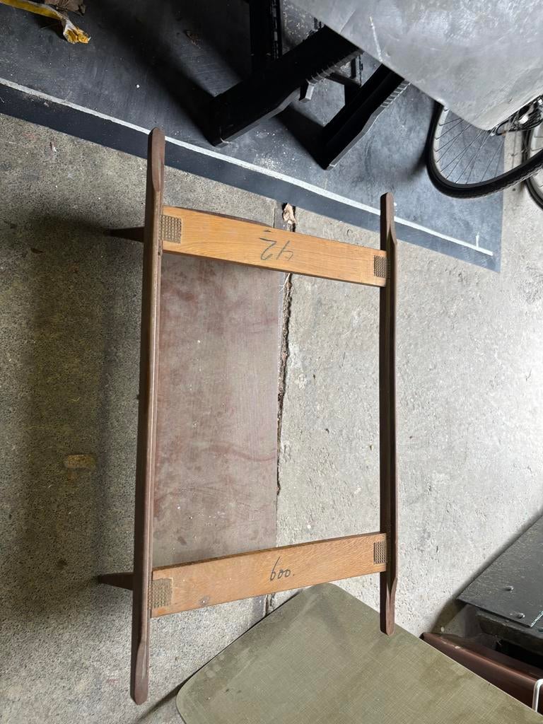 Vintage houten tafel - compact en functioneel, Ophalen, Gebruikt, Tot twee personen, 50 tot 100 cm