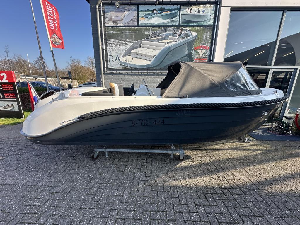 Oud huijzer 568 met 60 pk Suzuki, Zo goed als nieuw, 3 tot 6 meter, Buitenboordmotor, 50 tot 70 pk