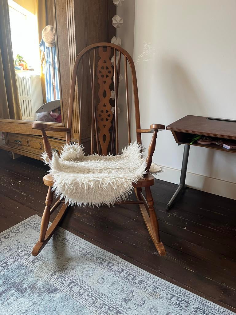 Vintage houten schommelstoel, Antiek en Kunst, Ophalen