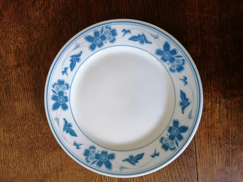 Vintage Chinees bord met blauw bloemenmotief, Ophalen of Verzenden