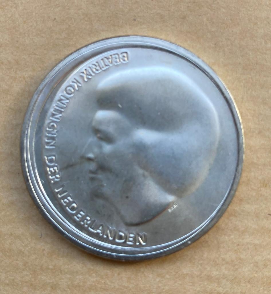 De Huwelijkstientje 2002, Postzegels en Munten, Munten | Nederland, Koningin Beatrix, Euro's, Ophalen of Verzenden, Losse munt