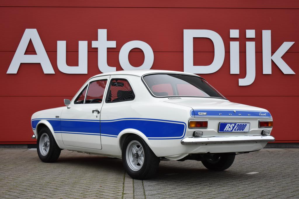 Ford Escort 2.0 RS 2000 Uniek! | 1e Eigenaar | Matching numb, Zwart, Wit, Bedrijf, Handgeschakeld