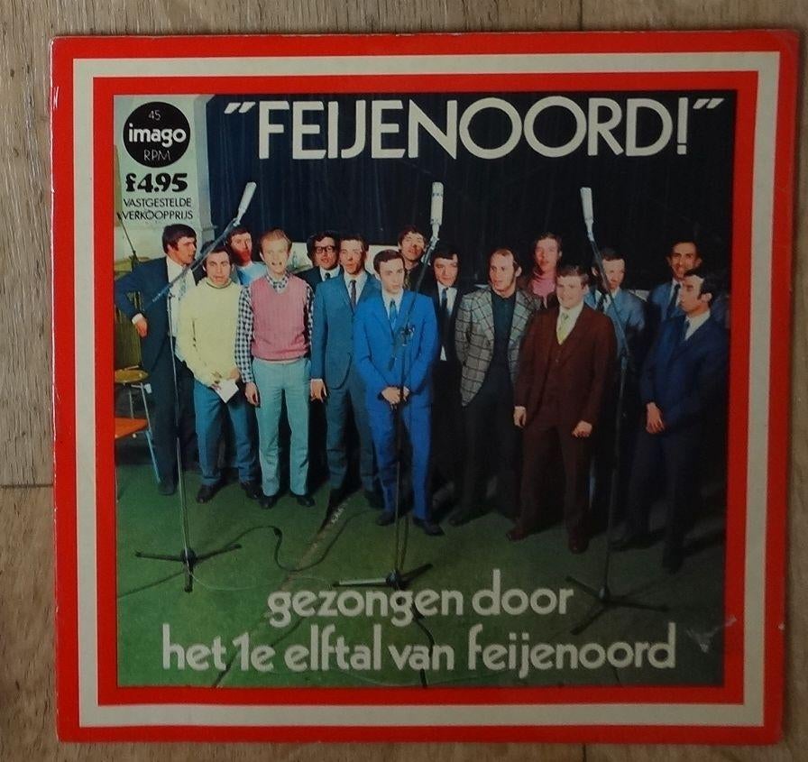 45 toeren single     FEYENOORD  AC MILAN   uit 1970   (19), 7 inch, Single, Ophalen of Verzenden, Zo goed als nieuw