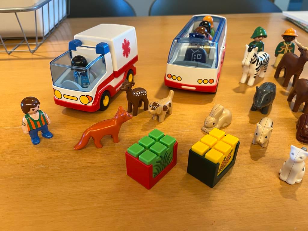 Playmobil 123: Kerstman, bus, ambulance en dieren, Ophalen, Gebruikt, Jongen of Meisje