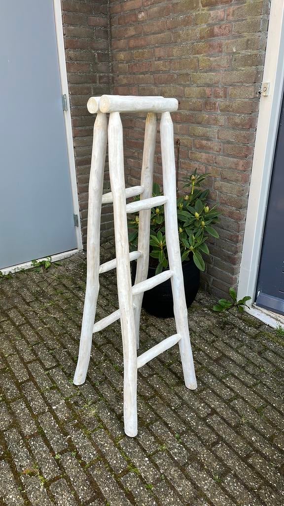 Decoratief houten trapje, Ophalen, Zo goed als nieuw, Minder dan 2 meter