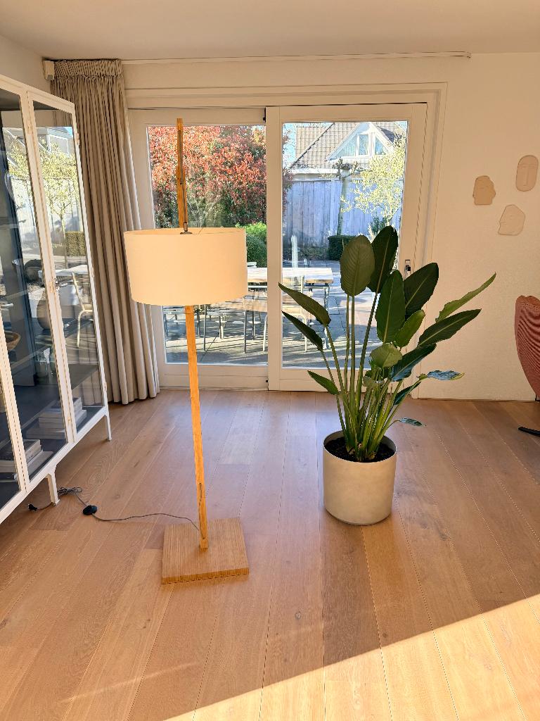 Vloerlamp Good & Mojo, Ophalen, Zo goed als nieuw, Stof, 150 tot 200 cm