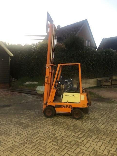 toyota vorkheftruck, Zakelijke goederen, Machines en Bouw | Heftrucks en Intern transport, Ophalen of Verzenden, 1000 tot 2000 kg