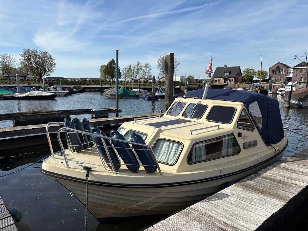 Mooie Noorse spitsgatter Comet 21 - Instappen en wegvaren!, Watersport en Boten, Motorboten en Motorjachten, Ophalen, 10 tot 30 pk