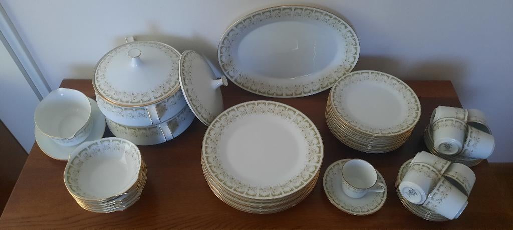 servies incompleet: fabr. Noritake Japan, Antiek en Kunst, Ophalen of Verzenden