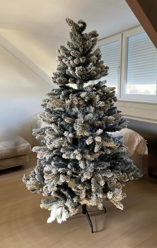 Kunstkerstboom Deluxe, Ophalen, Zo goed als nieuw