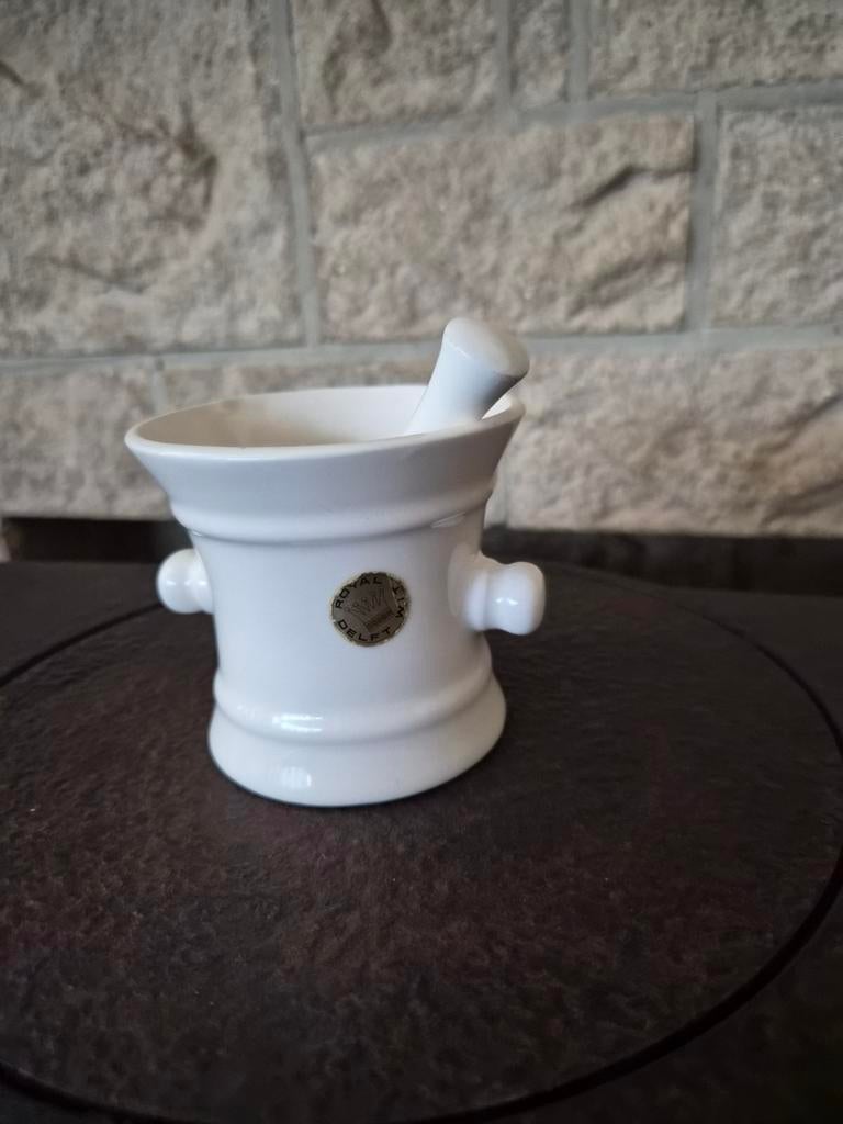 Vintage Zeldzame Delfts wit vijzel met stamper, Ophalen of Verzenden