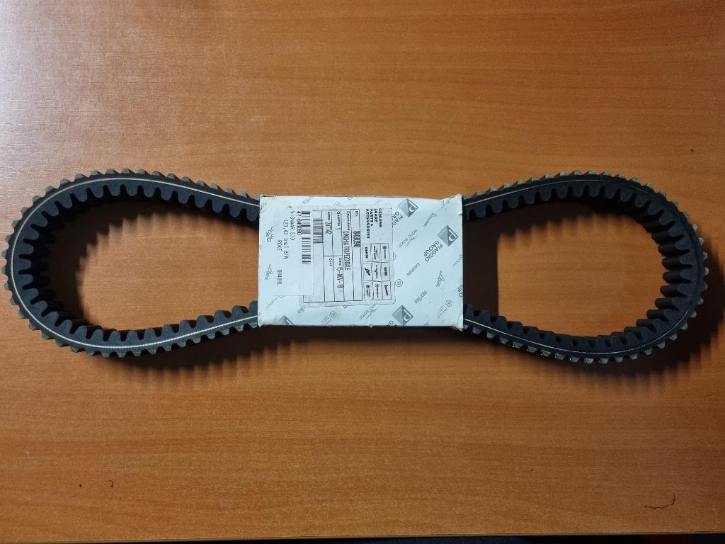 v-snaar piaggio Beverly 500 / gts 300 / mp3 250-300-500, Piaggio, Piaggio, Blok, Italy