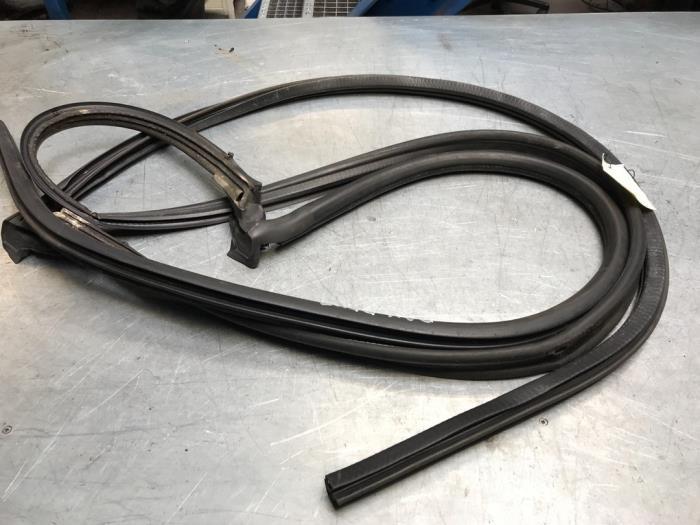 Cabriodak rubber van een Audi TT, Ophalen of Verzenden, 3 maanden garantie, Gebruikt, Audi