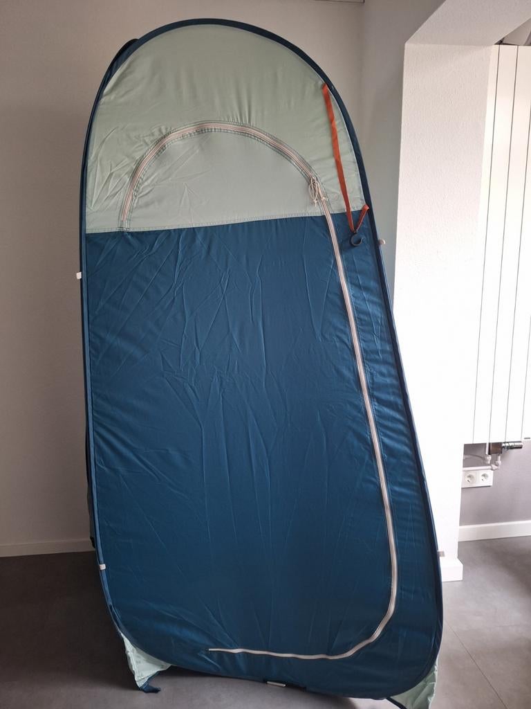 Quechua Douchecabine - Ideaal voor Camping!, Ophalen, Zo goed als nieuw, Tot en met 2