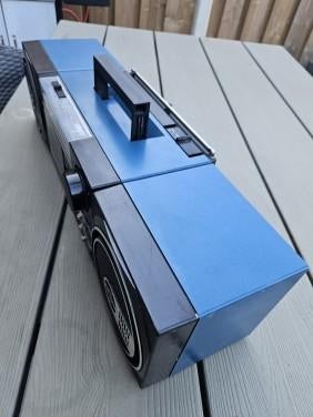 Leuke vintage Aristona TR 2845 radio/cassette ghettoblaster, Ophalen of Verzenden, Gebruikt, Transistorradio