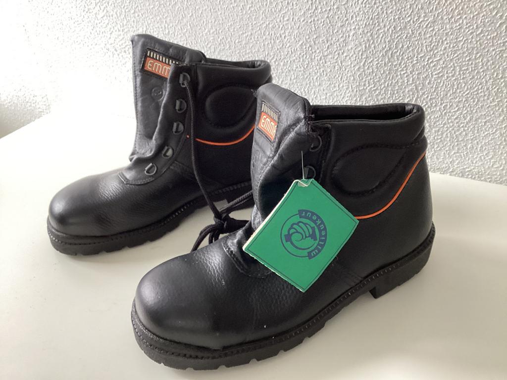 Emma veiligheids werkschoenen maat 40. /.   7., Ophalen of Verzenden, Nieuw