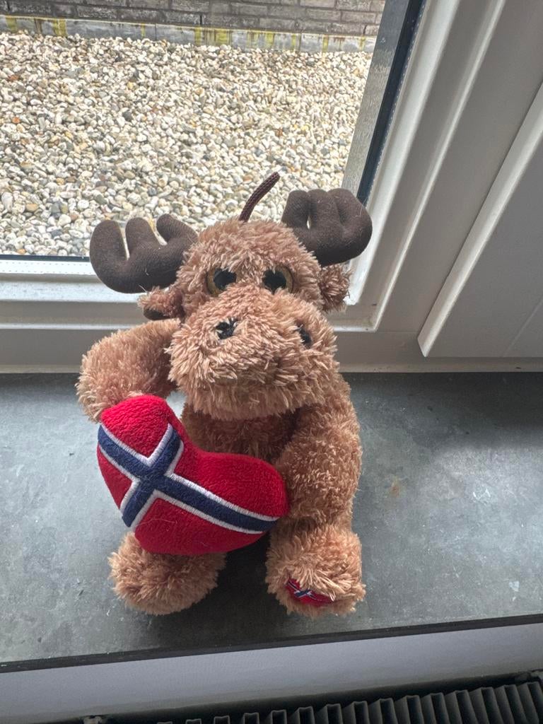 Schattig Pluche Eland met Hart, Ophalen of Verzenden, Zo goed als nieuw, Overige typen