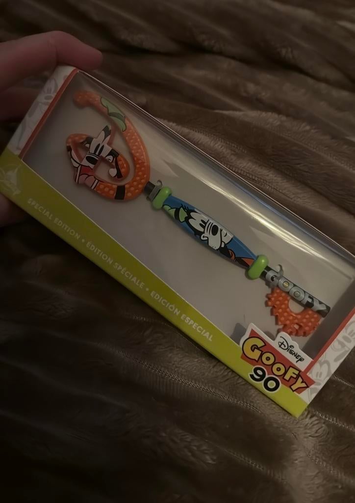 Disney nieuwe goofy key!, Verzamelen, Ophalen of Verzenden, Goofy of Pluto, Zo goed als nieuw, Beeldje of Figuurtje