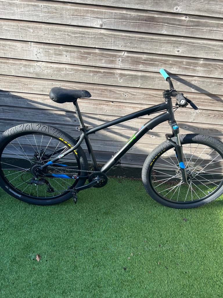 Wheelie Bike - Stoere Fiets voor Tricks!, Fietsen en Brommers, Fietsen | Mountainbikes en ATB, Overige merken, Gebruikt, Hardtail