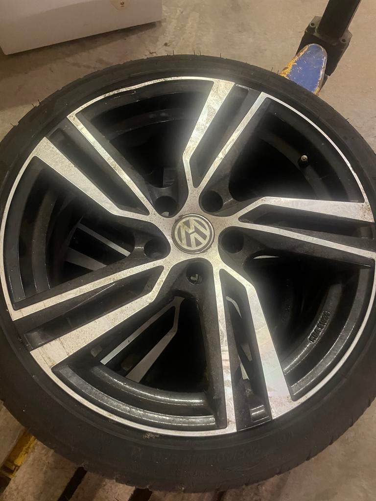 Velgen met zomerbanden - 2 velgen beschadigd, Auto-onderdelen, Gebruikt, 255 mm, Velg(en), Ophalen of Verzenden